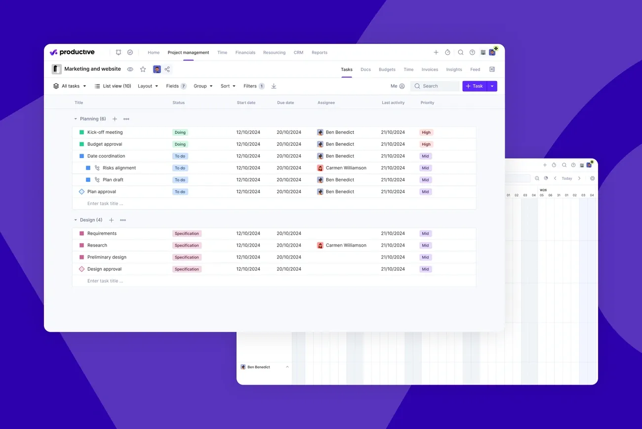 Interfaz productiva de gestión de proyectos que muestra listas de tareas, estados, responsables y prioridades para proyectos de marketing y web.